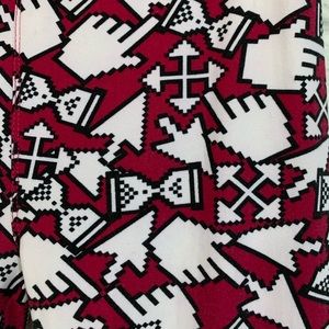 Last chance! LULAROE Super Soft Leggings RARE Computer Symbols Pattern One Size